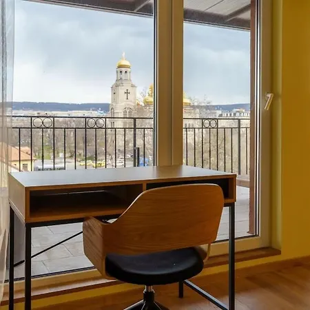 Panoramic 1 Bedroom In Varna! * Варна